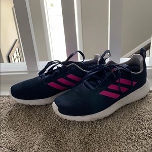 Women’s BRAND NEW SHOES